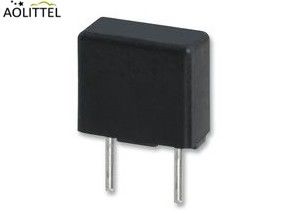 8.4x8.4x4mm Zwarte Vierkante Subminiature Snel handelende Snelle Slag Kleine Micro- Zekering 50mA-10A met 300VAC-Classificatie