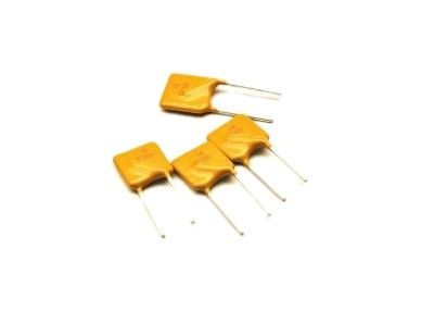 PTC van de de Temperatuurcoëfficiënt van het schijf Autoterugstellen Positieve Resettable Zekering TRE025 120V 250mA met het Certificaat van UL CSA TUV RoHS