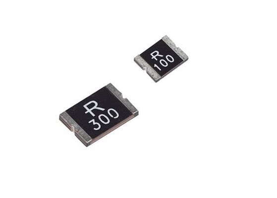 SMD2920P185TF PolyFuse 7351 Oppervlakte zet Resettable Zekeringen PPTC 1.85A 33V 2920 voor het Materiaal van Laag Voltagetelecommunicatie op