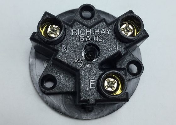 Ingezetene Internationale AC Elektro de Contactdoosafzet 3 Pool 15 Ampère 250VAC van de Vergaarbak Thermoplastische 94V-2 Australië Macht