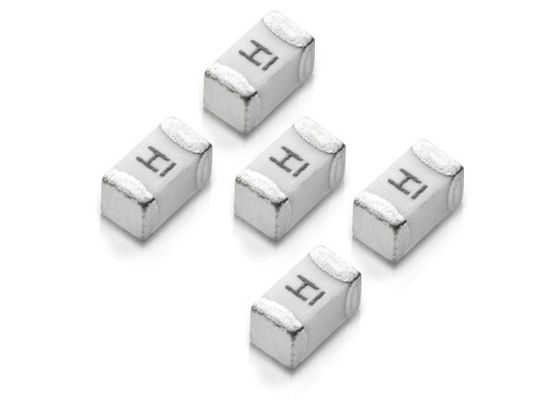 1.6x0.8 mm 0603 de Ceramische Oppervlakte van de de Toevloedpauze van het Spaanderpakket Hoge zetten Ampère 1-8 van de Apparatensmd Zekering CQ06LT 32V voor Test Equi op