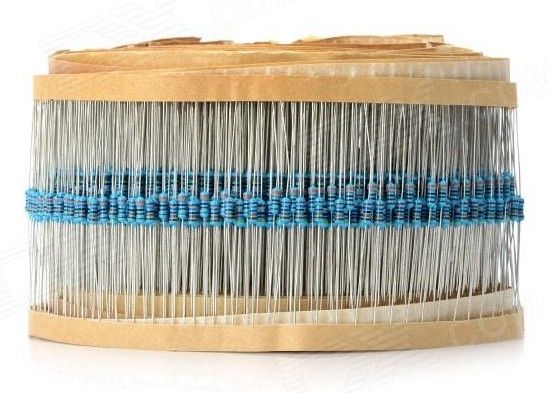 De ultrafilm van het Precisiemetaal bevestigde Weerstand 1550 Normale Grootte2w Kleine grootte 3WS 220 Ohm ±1% Blauw