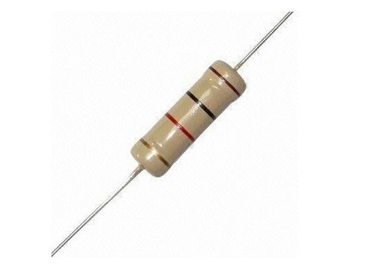 De miniatuurcfr-Koolstoffilm bevestigde Weerstand 0.5W 1WS 330R 5% 350V As Leaded Kaki 9032 3.2x9mm